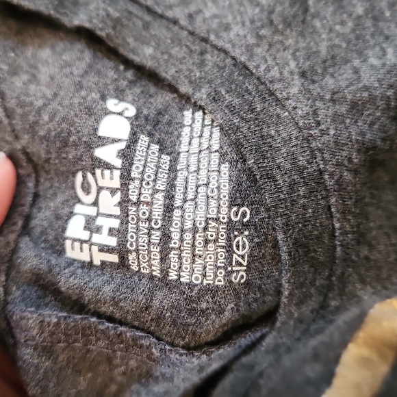 Epic threads long sleeve Tee - Picture 3 of 4